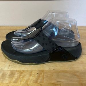 Fitflop Mickey Mouse sandals size 8